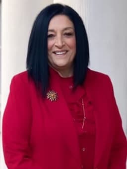 Joann Ariola